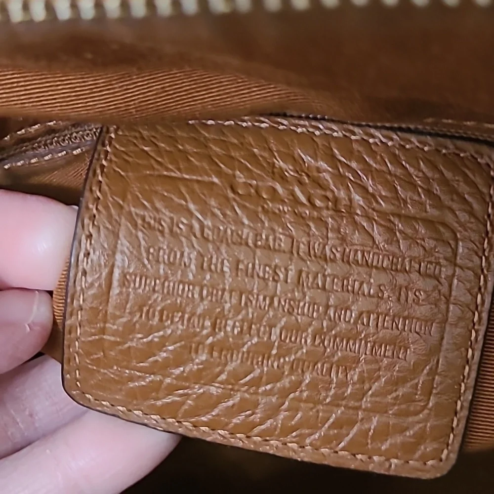 Coach Tan Leather Tote Bag with Dust Bag - Picture 12 of 16